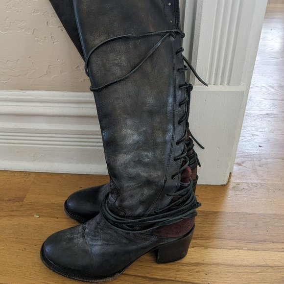Freebird Coal Black and Red Size 9 - Picture 1 of 8